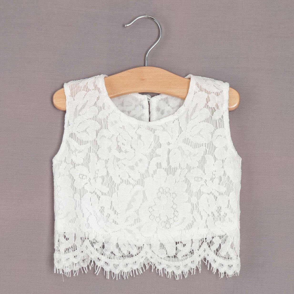 LACE CROP TOP